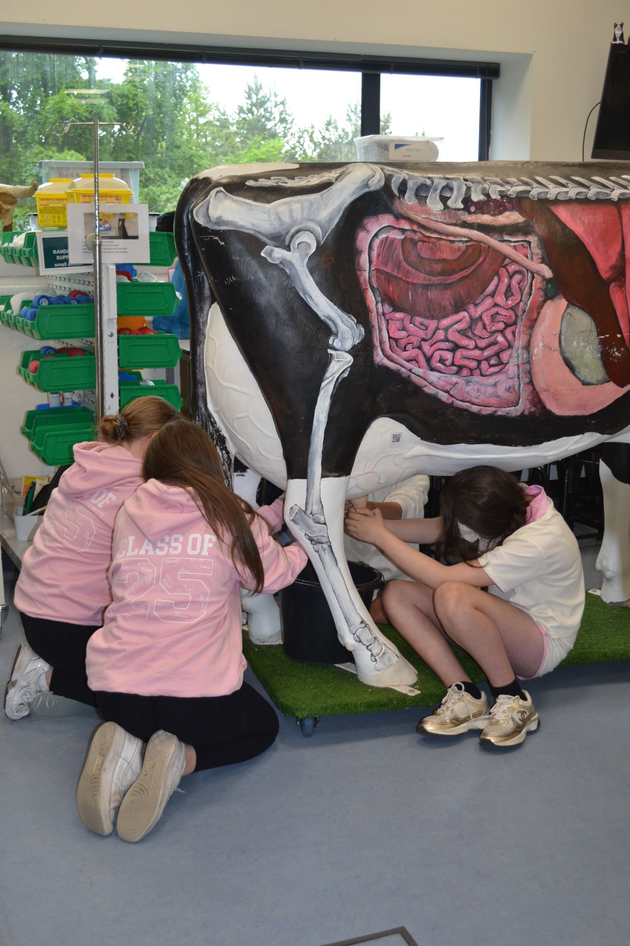 students on I Decide visit